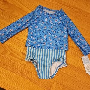 Cat & Jack Blue Floral Rashguard Set